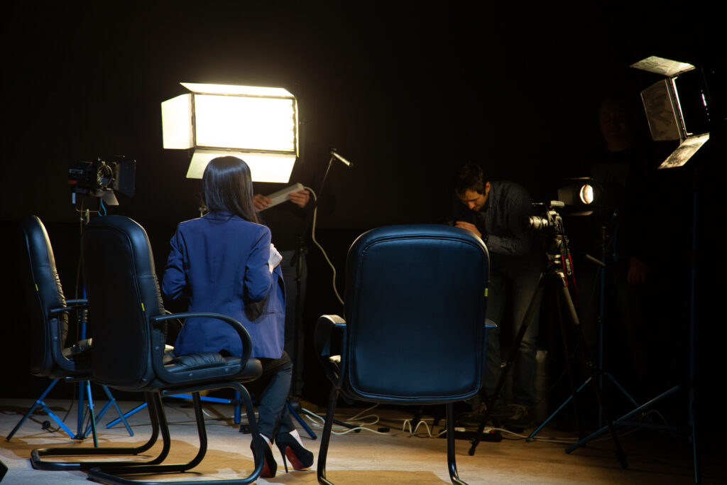 Evgeniia Internicola bei einer Videoproduktion